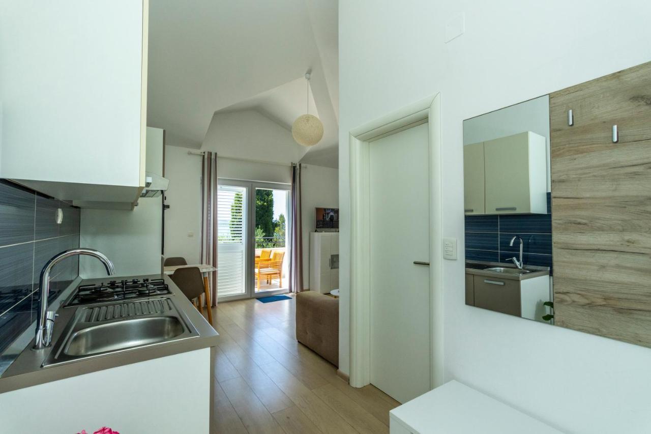 Apartments La Mirage Пировац Экстерьер фото