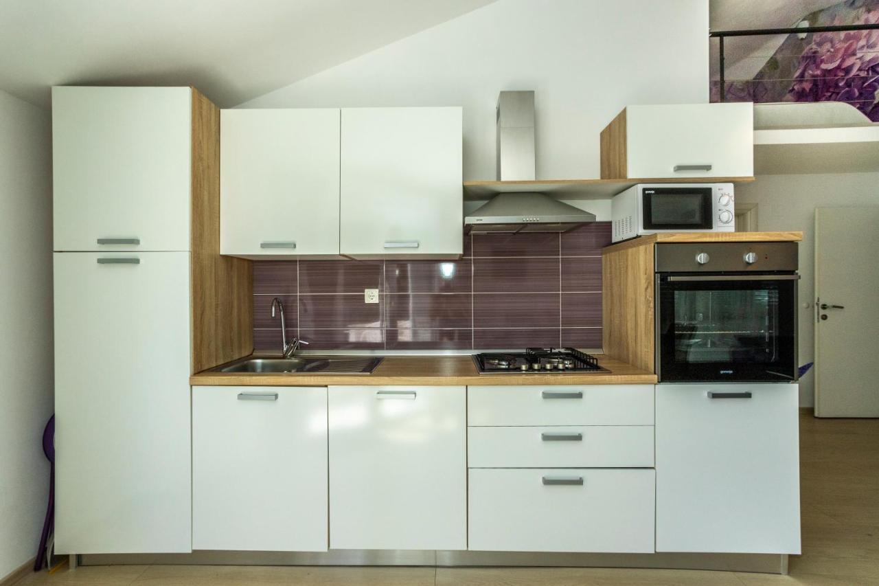 Apartments La Mirage Пировац Экстерьер фото