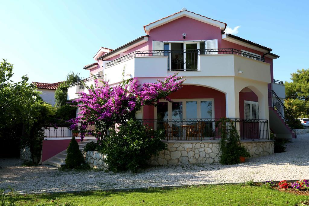 Apartments La Mirage Пировац Экстерьер фото