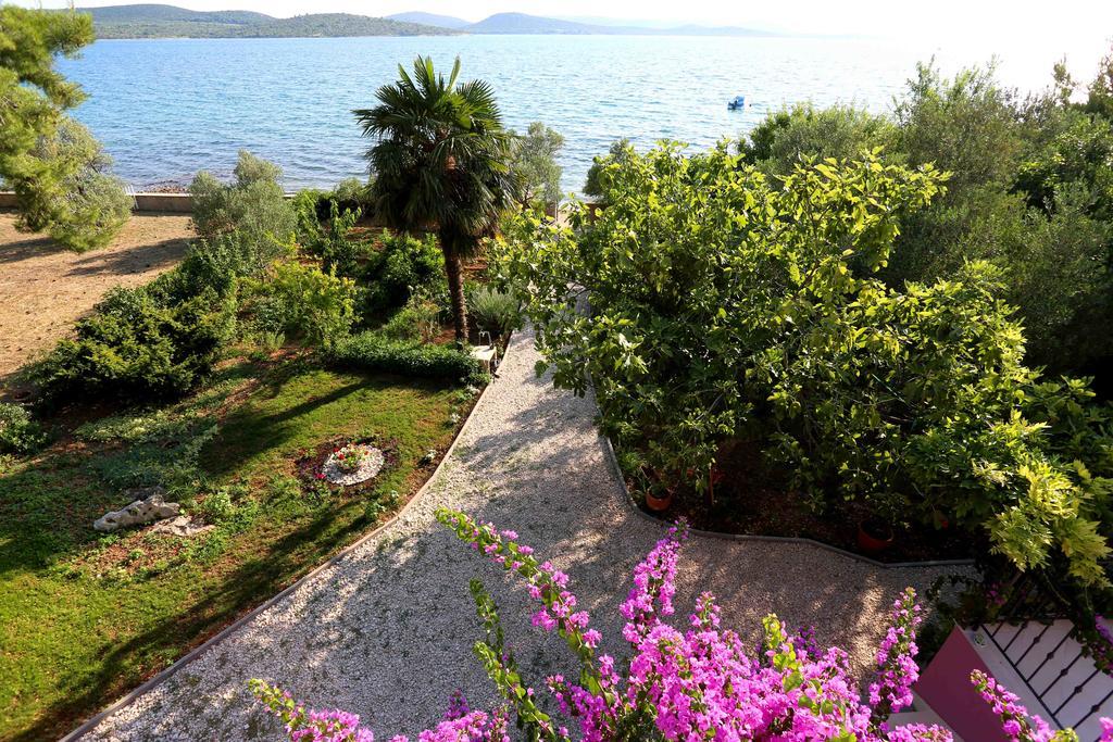 Apartments La Mirage Пировац Экстерьер фото